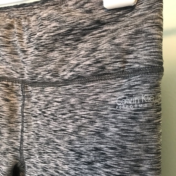 Calvin Klein full length performance leggings - Picture 2 of 7